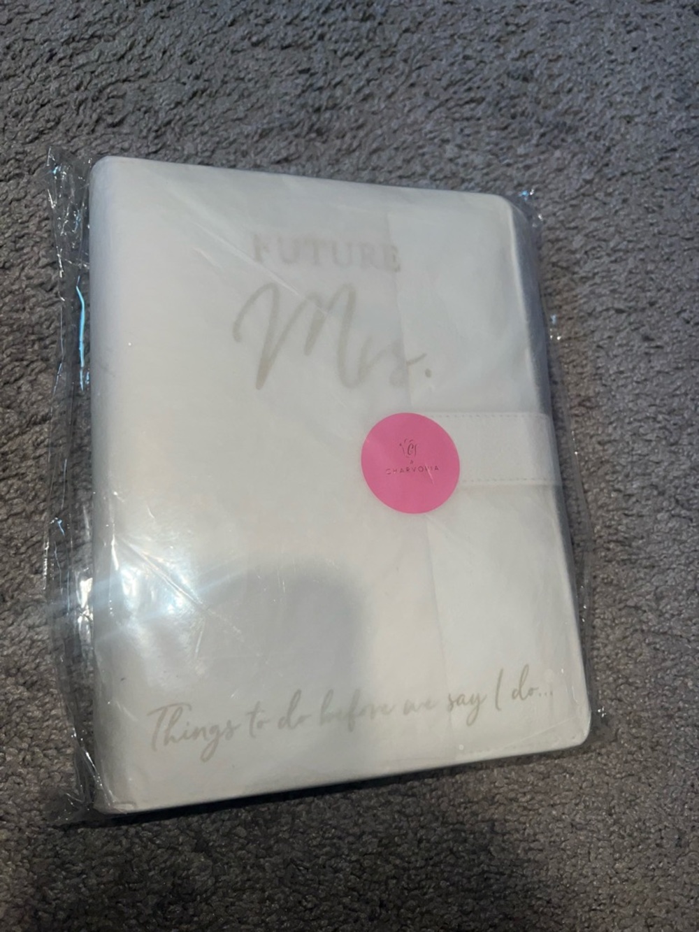 Charvoria White Bridal Planner - "Things to do before we say I do"